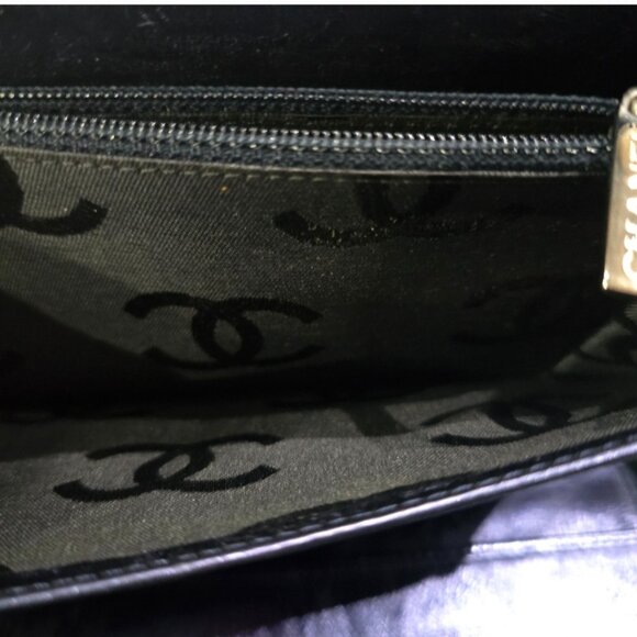 EUC Authentic ULTRA RARE Chanel Cambon Iridescent Blue Organizer Wallet - Picture 10 of 16